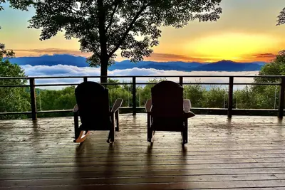 Image de Unique/Luxurious/Stunning Mtn & Lake Views, Wi-Fi!