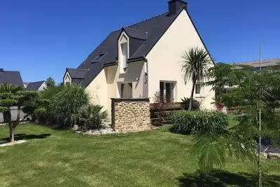 Image de Gite Le Grand Chêne à Ploumilliau à 4 km des plages