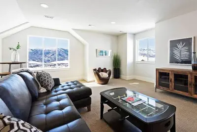 Image de Mountain Zen | Hot Tub | Game Room | Pool