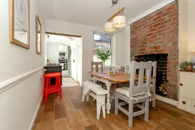 Image de Modern 4 bedroom 2 bathroom house in Harrogate centre