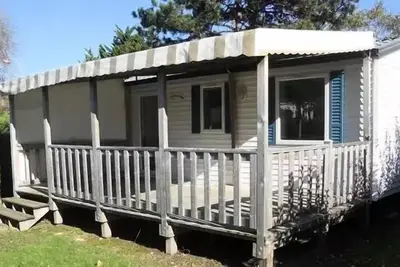 Mobil-home Standard 29-33m² - 3 chambres + terrasse semi-couverte +Tv 6 personnes