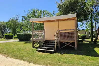Image de Bungalow Lodge Carrelys 27m² 2 Chambres 2019 (sans sanitaires privatifs) 4 personnes