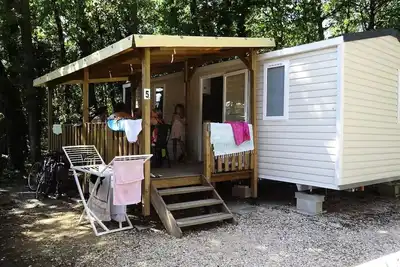 Image de Mobil home Lavande Confort 28m² 2 chambres +Tv + Climatisation +Terrasse couverte 11m² 4 personnes