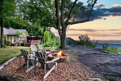 Image de Cloudland Retreat w/ Mountain & Valley Views!