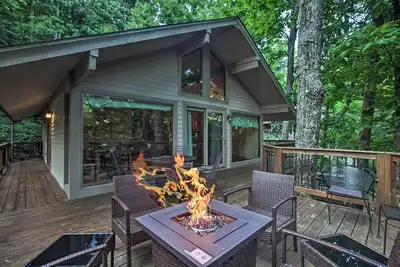 Image de Cozy 'Hillside Hideaway' in Wintergreen Resort!