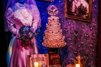 Image de Ghostly Retreat/15 Min to Disney w/Hot Tub!