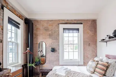 Image de Pickle Factory Hotel—1br Close to Stadiums & Bars