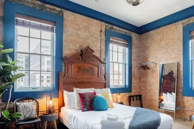 Image de Pickle Factory Hotel—1br Beside New Distillery!