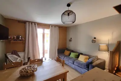 Image de À 150m des pistes de ski, 2ème étage, vue montagne, piscine, balcon, parking, télévision