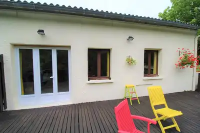 Image de 2 bed lakeside guest house with parking