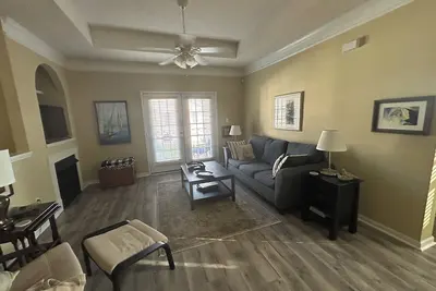 Image de Breezy Beach Retreat