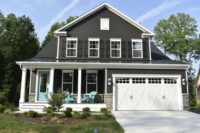 Image de Imagine. . . a vacation home that moves you!
