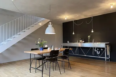 Image de Loft by the lake with roof terrace! Lake hopping between Lake Starnberg and Lake Ammersee