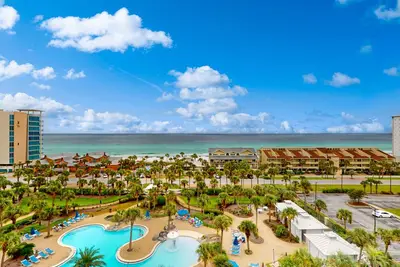Image de Eight Floor Condo with Shared Pools, Ocean View, High-Speed WiFi, & Central Ac