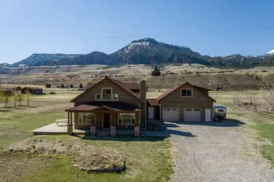 Image de Wapiti Valley Wayfarer- family mountain retreat in Wapiti