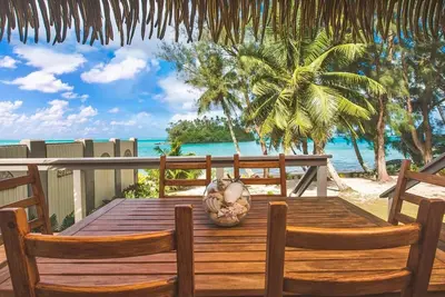 Image de A romantic 2-Bedroom Villa, right on the beautiful Muri Beach