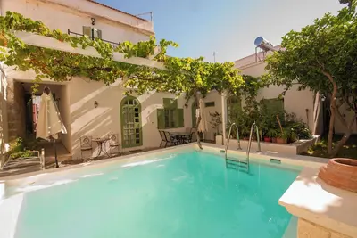 Image de Villa Mediterana Rhodes – Historic Retreat with Private Pool in the Town