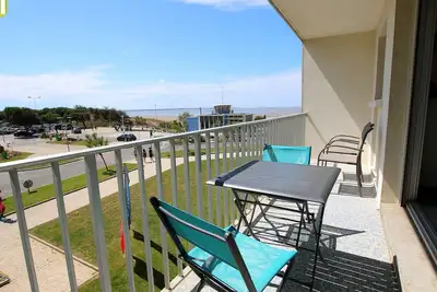 Image de Appartement T3 au centre, 5 couchages, parking, plage à 70m