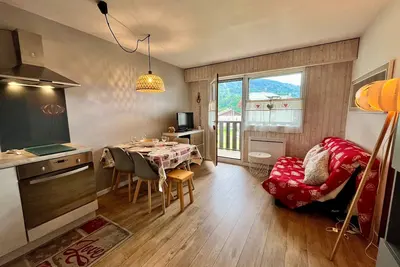 Image de Studio Cocooning avec Balcon, Parking Souterrain au Cœur de Samoëns