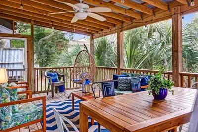 Image de Walk to Beach! Heated Pool Access