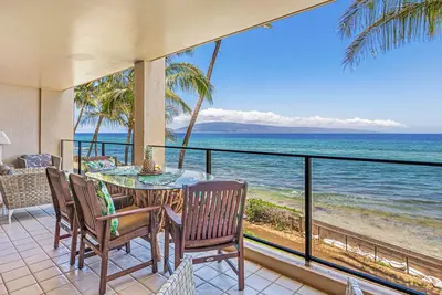 Image de Oceanfront Luxury at The Mahana | 2br/2ba | Sweeping Views | A/C | Pool |