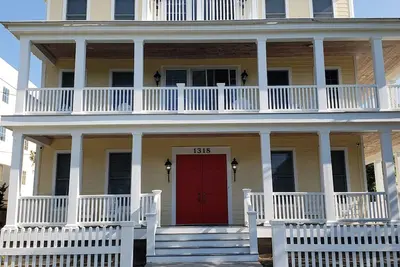 Image de Beach House at La Mer