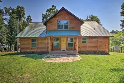 Image de 'RuKaRaSa Cabin' w\/ Yard & Dock at Grand Lake