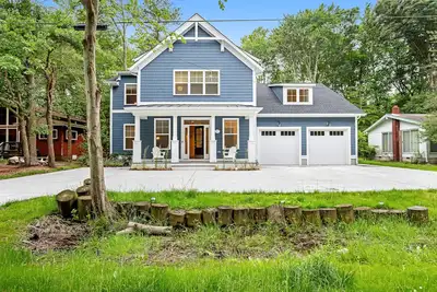 Image de Bethany West Retreat W/ Shared Pool, Free WiFi, Full Kitchen & Ideal Location