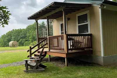 Image de Cozy and comfortable1BR cabin on the Blue Ridge Parkway in Floyd Va.