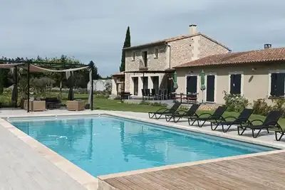Image de Maison de charme avec piscine à Eygalières.