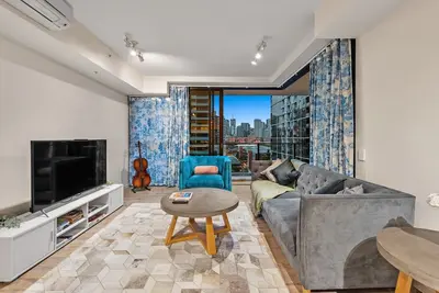 Image de South Bank Stunner! ~ 3 Bed/2 Bath/1 Car/Views