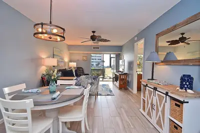 Image de Waterfront on Turtle Beach Inlet - Ground Floor, Fish & Swim Steps From Your Door #19