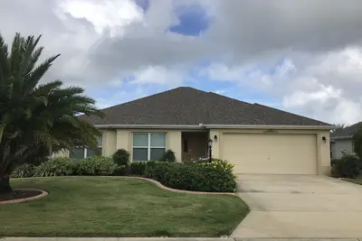 Image de Beautifully decorated 3 bdrm home w/Open Floor Plan, Bbq & WiFi