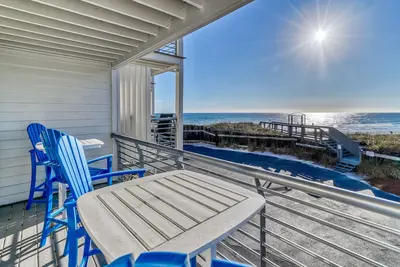 Image de Family Fun at the Beach | Townhome in the Heart of Seagrove w/Balcony Gulf Views