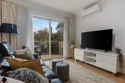 Image de \"Carrington Views\" - 3 Bedrooms - Cbd - Parking