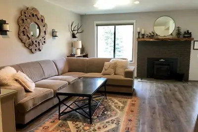 Image de Perfect Location- Bike, Ski, Lake-Canyon Lodge