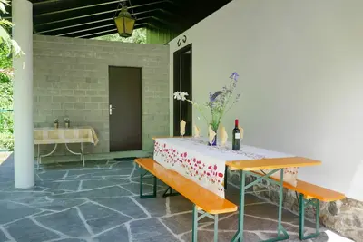 Image de Belle maison de vacances privée pour 6 personnes avec Wifi, Tv, patio, animaux admis et parking
