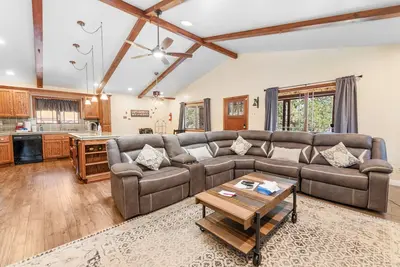 Image de Moose Tracks Lodge - Game Room, Ping Pong, Shuffleboard, Barbecue