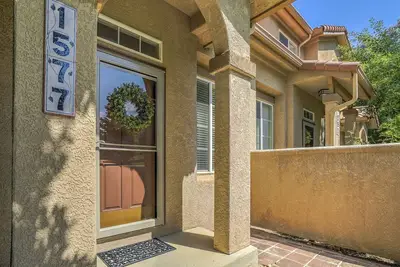 Image de Midterm Rental in Beautiful Sw, Wifi, Garage, Trail, Sport Court, Broadmoor World Arena
