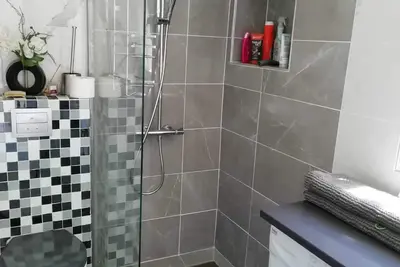 Image de Maison individuelle pour 8 personnes Ă 5mn de la plage