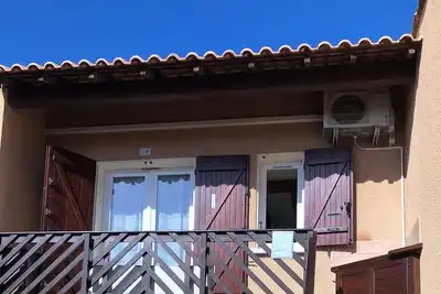 Image de Appartement T4 climatisé, 6 couchages, balcon, proche commerces et plage, parking, situé à Port Leucate
