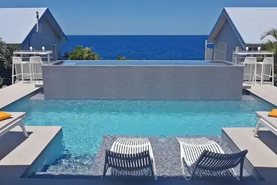 En bord de Mer des Caraïbes, vue et accès mer, 3 ch. Villa Blue Star, 5*****