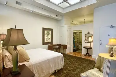 Image de Palafox Loft 122, sleeps 2