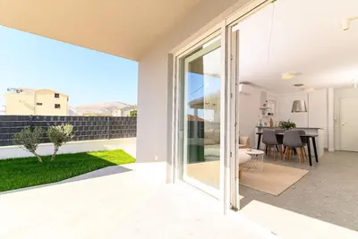 Image de Appartement de vacances Trogir pour 1 - 4 personnes avec 2 chambres à coucher - Logement de vacances