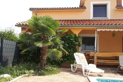 Image de Maison de vacances Buje pour 1 - 9 personnes avec 4 chambres à coucher - Maison de vacances