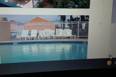 Image de Club Destin. Indoor pool, outdoor pool, Beach access