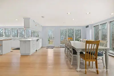 Image de Walk 5 min To Private Bay Beach Adjacent To Skaket Beach! 022-O