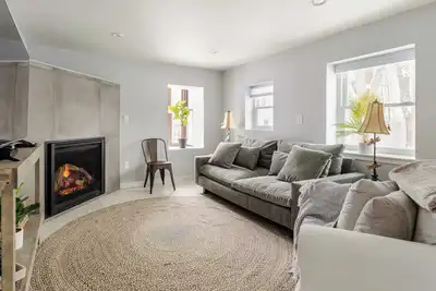 Image de Hits Adjacent | Pet Friendly | Caraway Cottage