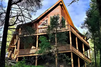 Image de Secluded, Mystic Mountain Lodge w\/cinema\/arcade rm