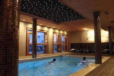 Image de Arcs 2000. 4*. 46m2, 2 chambres 4/6 pers. Ski aux pieds, piscine, hammam, sauna.